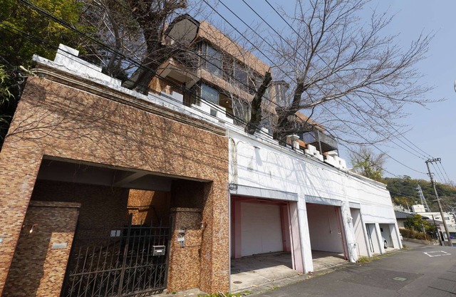 Private villa for up to 10 people with a panoramic view of Atami in front of you.