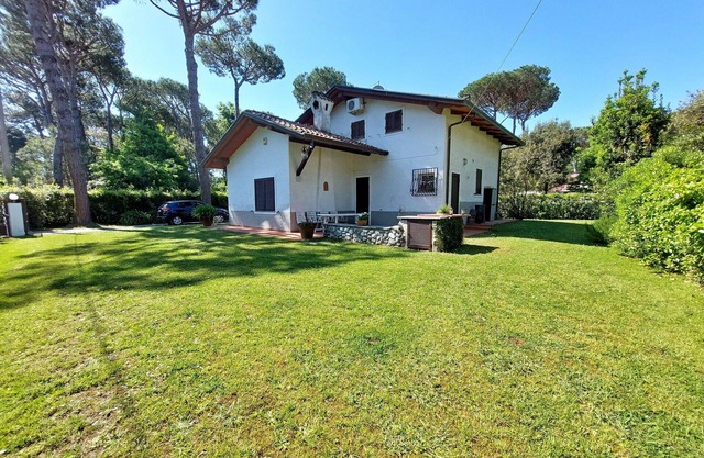 Private villa at 650m from the Sea