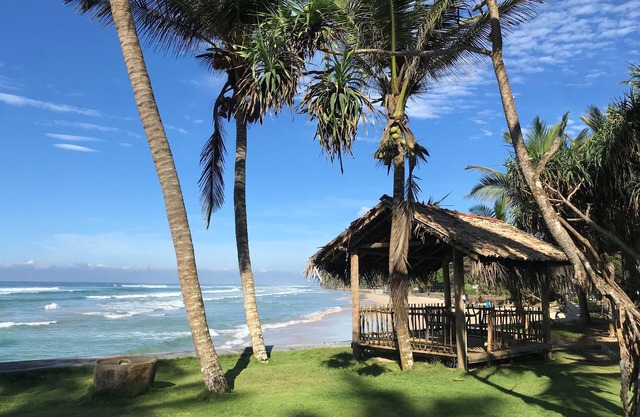 Private Villa nestled on beautiful Kabalana beach