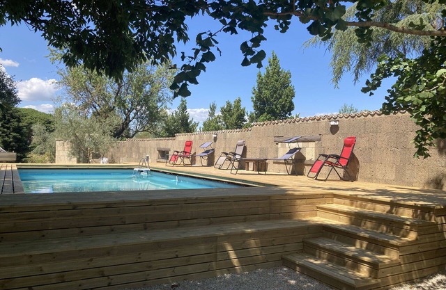 Private Villa with hot tub, A/C, sauna, private pool, WIFI, TV, patio, panoramic view, parking