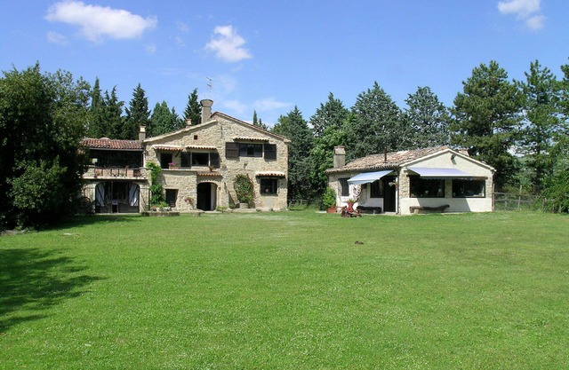 Private villa with pool surrounded by the most spectacular nature