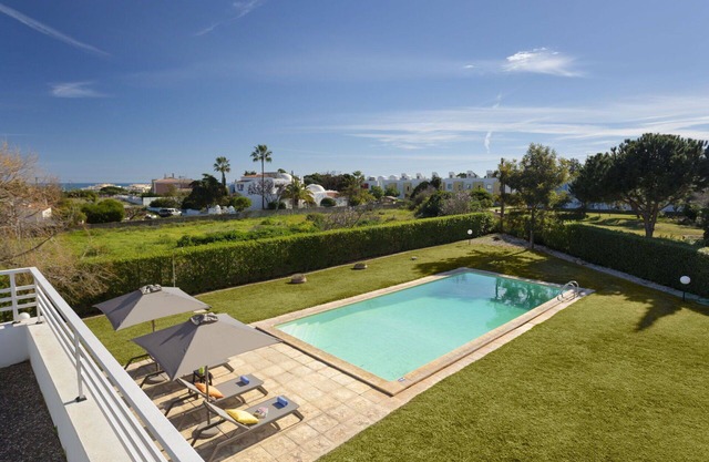 Private Villa with private pool, WIFI, A/C, TV, terrace, pets allowed, panoramic view, parking