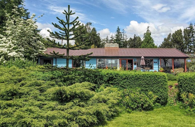 Private Waterfront Bellingham Estate!