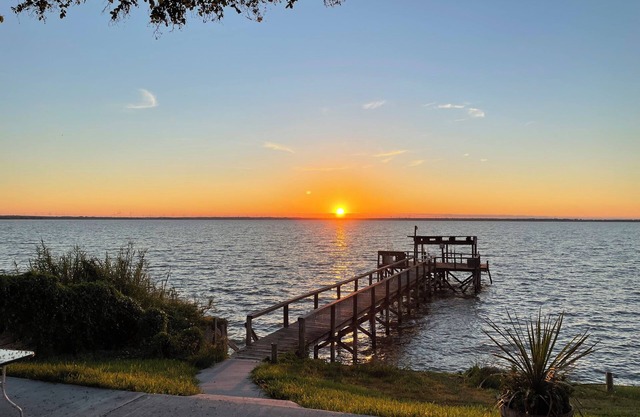 Private Waterfront Home on Lake Corpus Christi