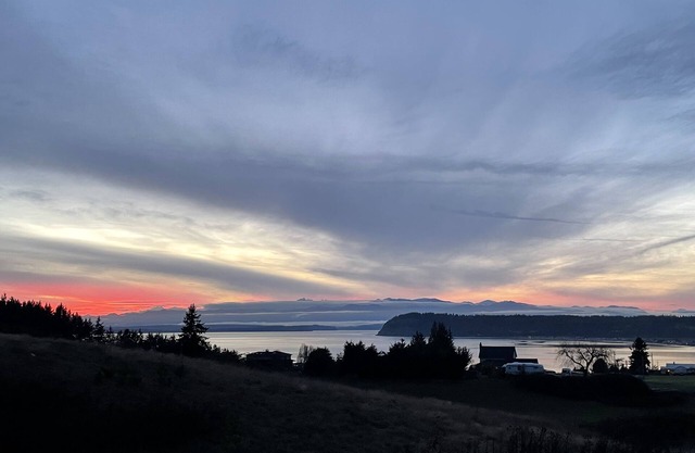 Private Westside Water View; Olympics, Shipping Lanes & Double Bluff!
