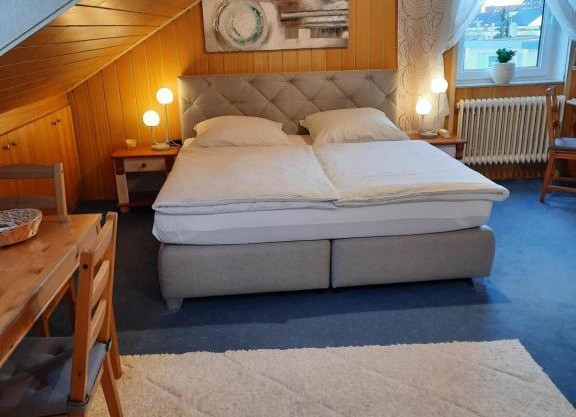 Privatzimmer in Augsburg-Haunstetten