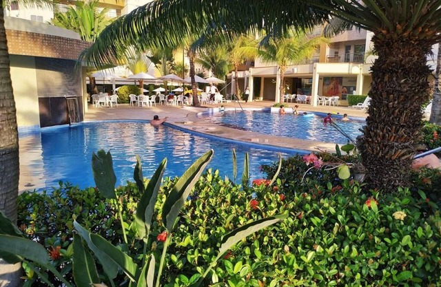 PRIVE DAS THERMAS II - 2 bedrooms, 1 suite, up to 6 people