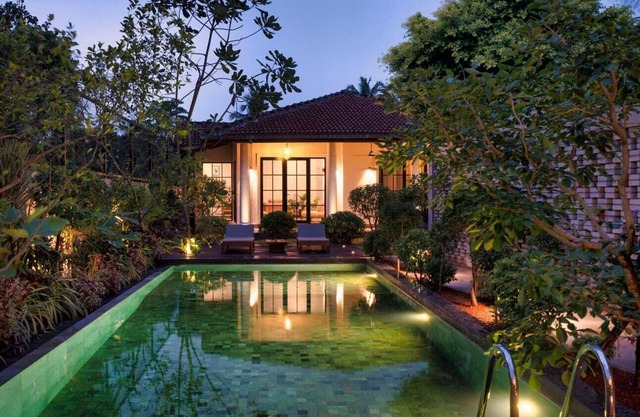 Privet Villa Eligant