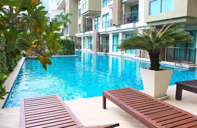 Proche des plages, appartement moderne à Pattaya