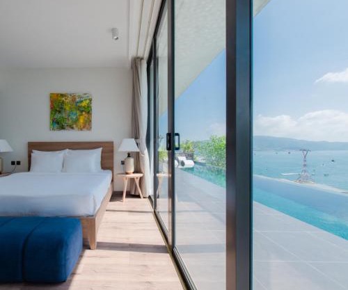 Promotion Early Booker Ocean Front Villa 500m2 with 4 bedrooms and swimming pool