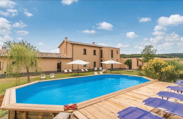 Property with privacy between Olive trees and 360° panorama.