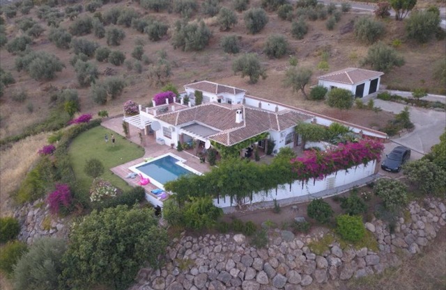 Property with panoramic views and private pool