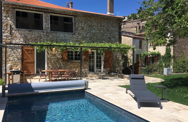 Propriété au Cœur dun des Plus Beaux Village du Var