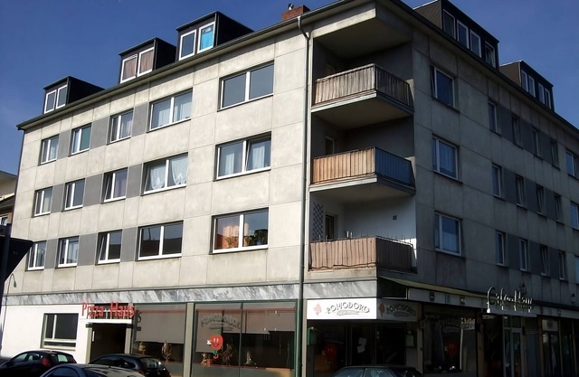 ProStays Apartment - 2 bedrooms, 4 single beds & kitchen in Mönchengladbach