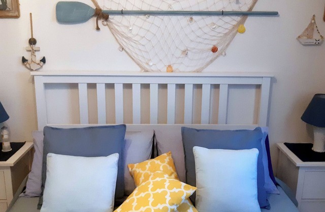 Provence. Inspired by the sea and Provencal tones. White and blue dominate.