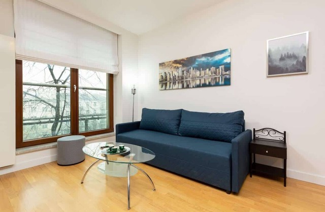 Puławska 111a | 2 Bedrooms | Parking | 6 Guests