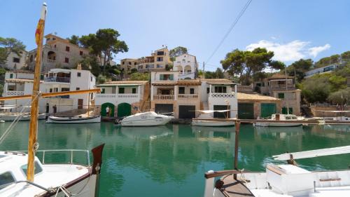 Puerto Cala Figuera by dracmallorca