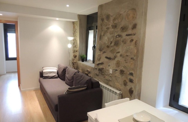 PUIGCERDA X - Two Bedroom Apartment, Sleeps 4