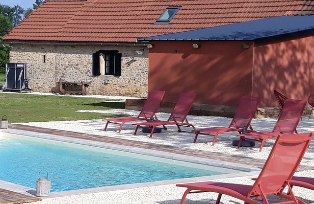' Pura Vida ' Charming House Heated swimming pool Sarlat