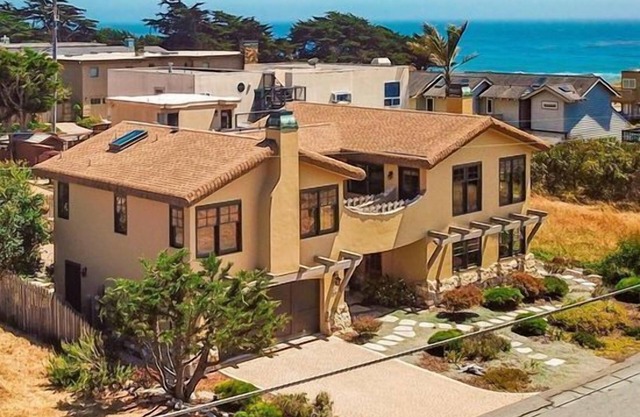 Pura Vida: 3 BR, 2.5 BA House in Cambria, Sleeps 6