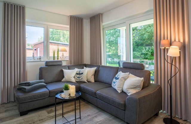 Pure North Sea flair: relaxation in the 'Lüttje Parl' vacation apartment in Hooksiel