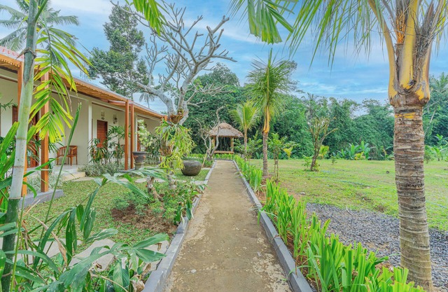 Puri Kurnia Ayu
