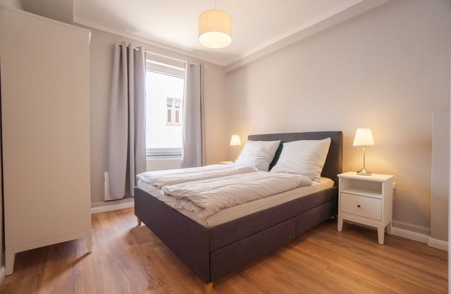 "Purple Chill" Super central apartment - HBF/CityGate/Messe - 50m2