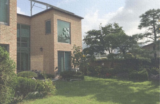 Puzzlestay House