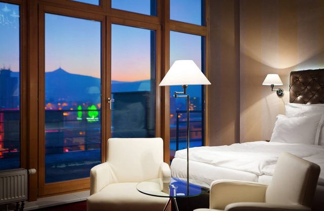 Pytloun City Boutique Self Check-in Hotel