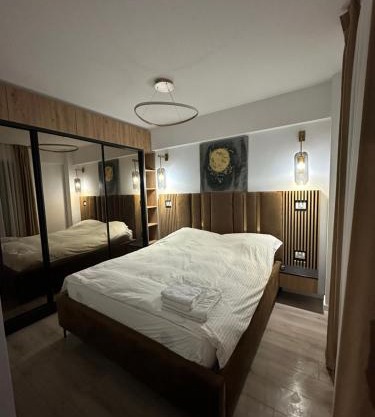 Q Business Apartment