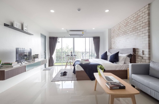 Q Space Residence
