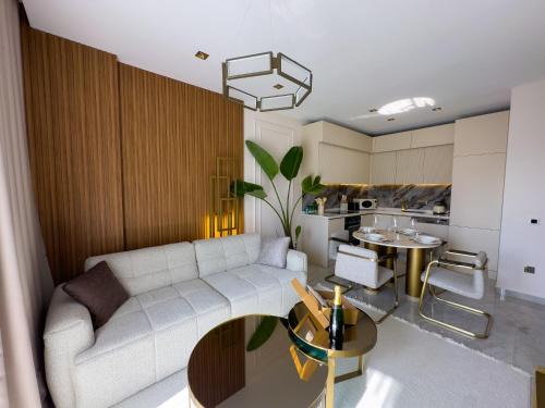 Qoople Legend A - apartments in Alanya 100m to the sea