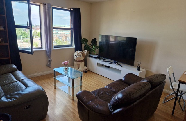 Quaint 2-bedroom apartment with WiFi in charming Wolverhampton city centre