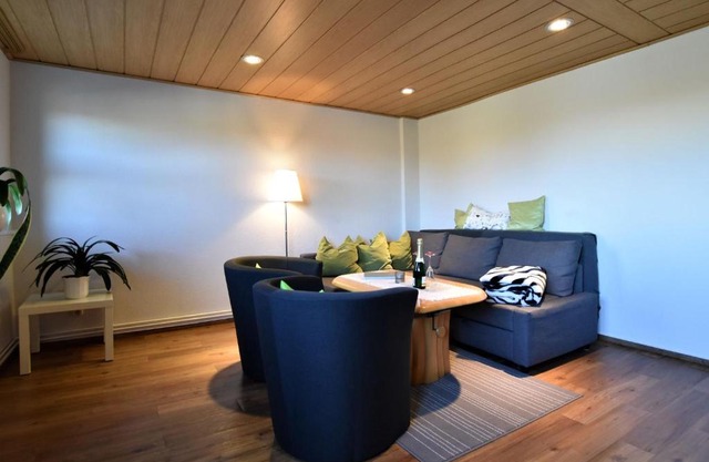 Quaint Apartment in Grevesmuhlen near Lake