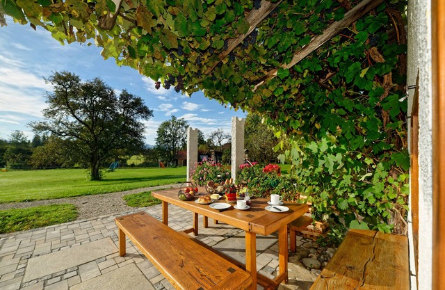 Quaint apartment near Chiemsee between Munich and Salzburg