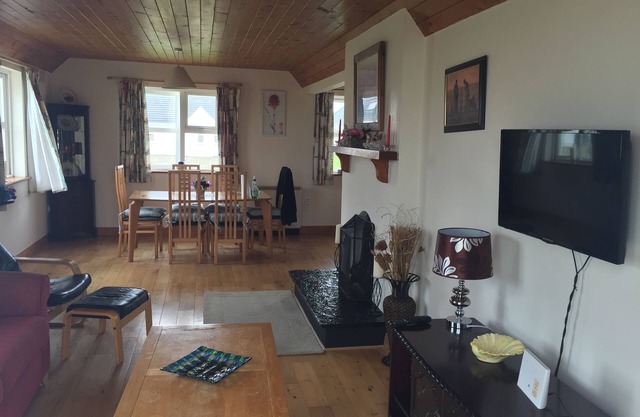 Quaint little cottage in the heart of Liscannor