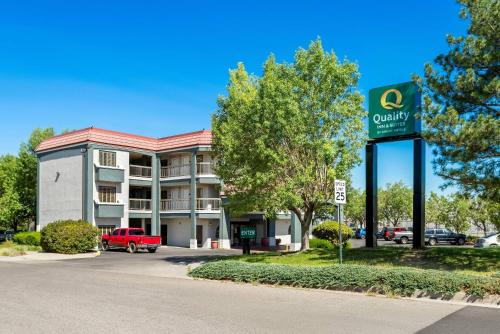 Quality Inn & Suites Albuquerque South Valley Area