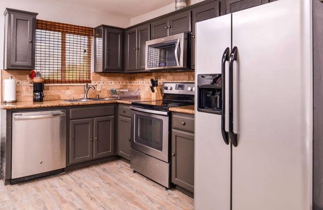 Quality Inn & Suites Beaumont