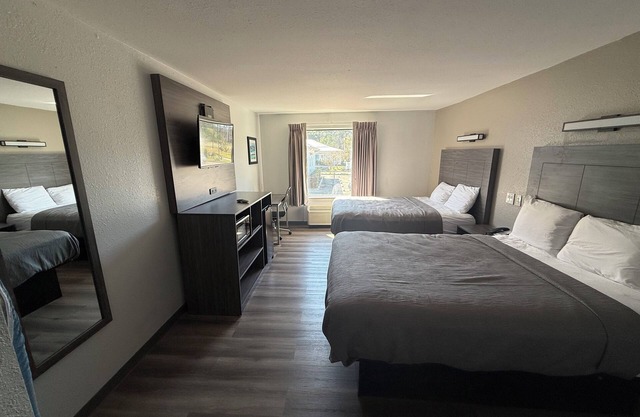 Quality Inn & Suites Biloxi - Ocean Springs