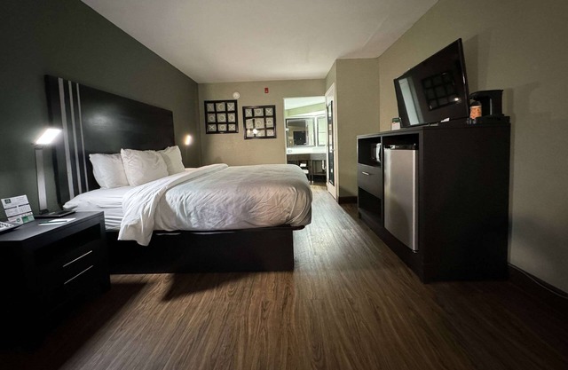 Quality Inn & Suites near Panama City Beach