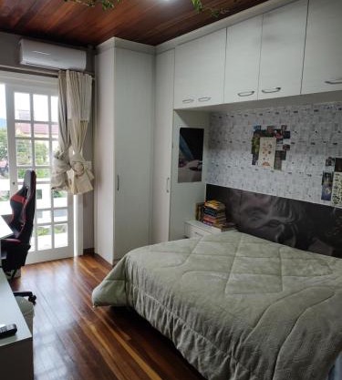 Quarto na Casa dos Bolzoni