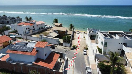 Quase pé na areia