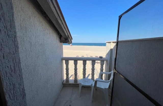 Queen Room with Sea View