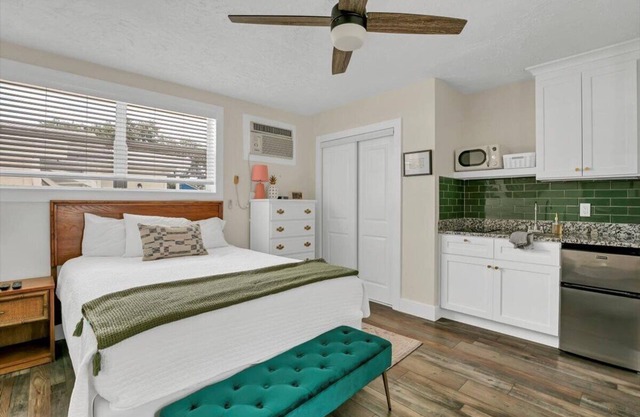 Queen Studio | Downtown Spot +Free Laundry