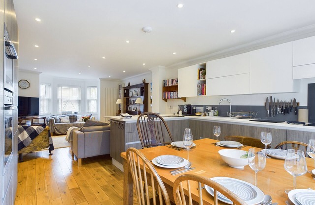 Queens Mews a coastal holiday home