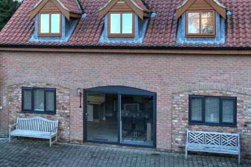 Queensgate Holiday Apartment , Beverley with parking