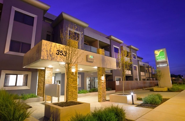 Quest Glen Waverley