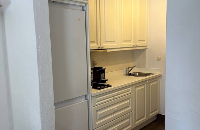 Quiet 1-bedroom apartment in delightful Mykonos with WiFi, AC and swimming pool