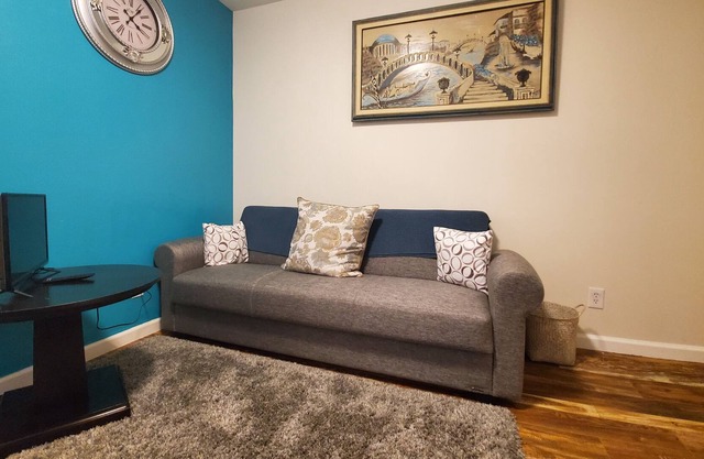 Quiet and modern and convenient