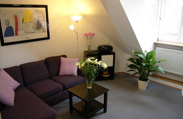 Quiet apartment in an Art Nouveau building in the center, 44 m², 2 pers. from 49,- €